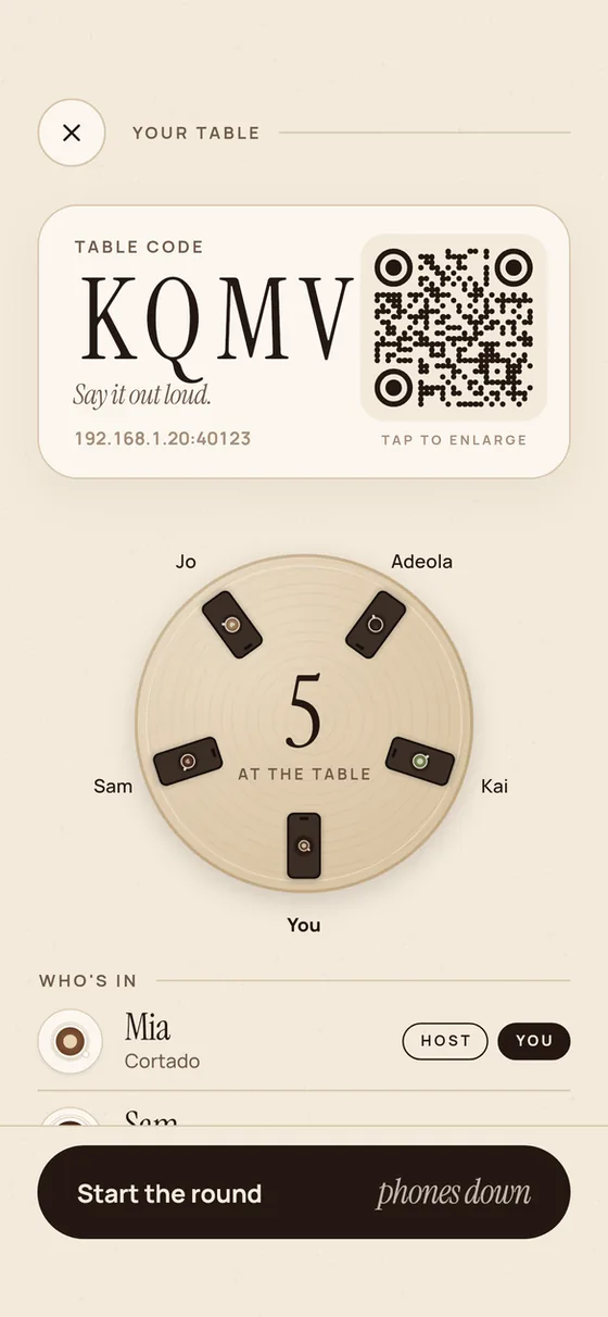 The table lobby with its code and QR